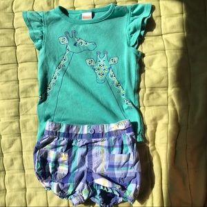 Like new Two piece 3T Gymboree tank and short set